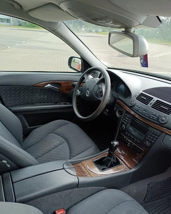 Mercedes-Benz Klasa E cena 13500 przebieg: 310000, rok produkcji 2003 z Wrocław małe 92